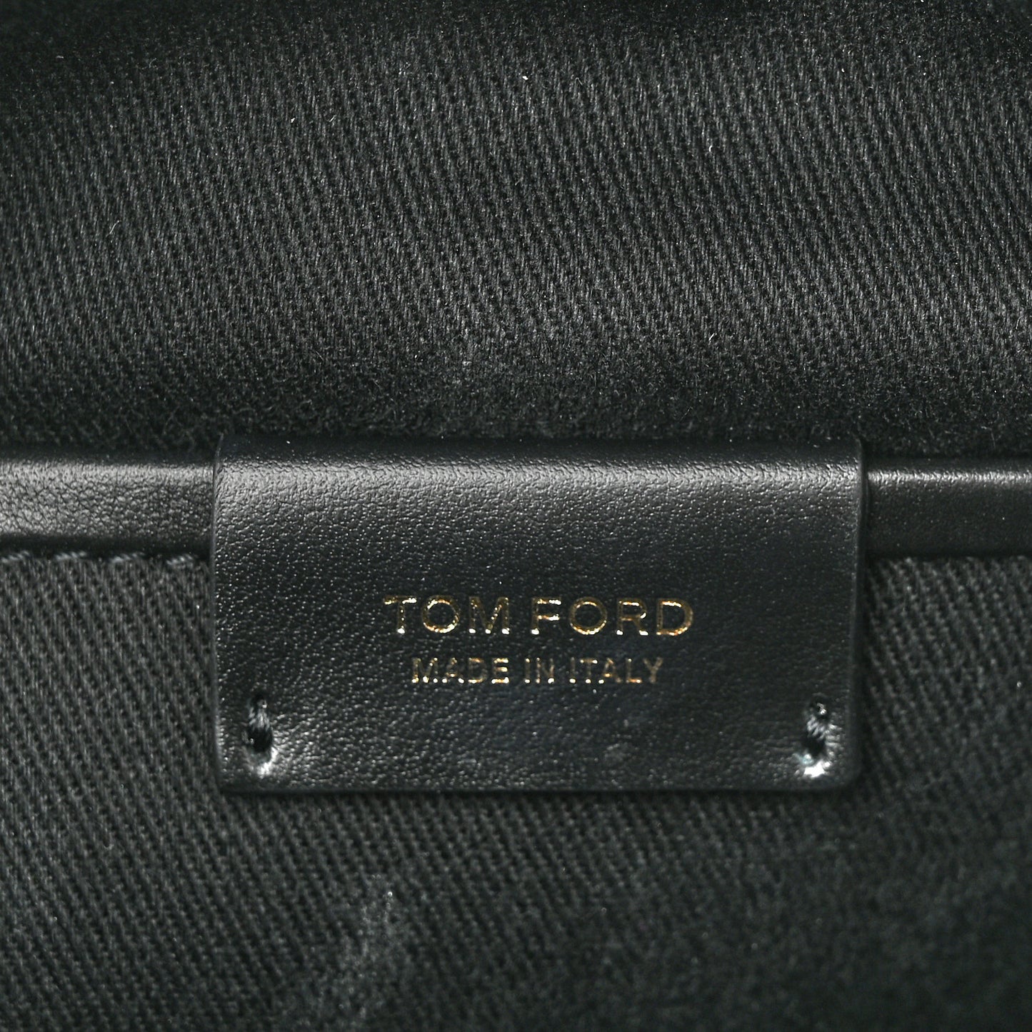 Grained Calfskin Small Buckley Messenger Black