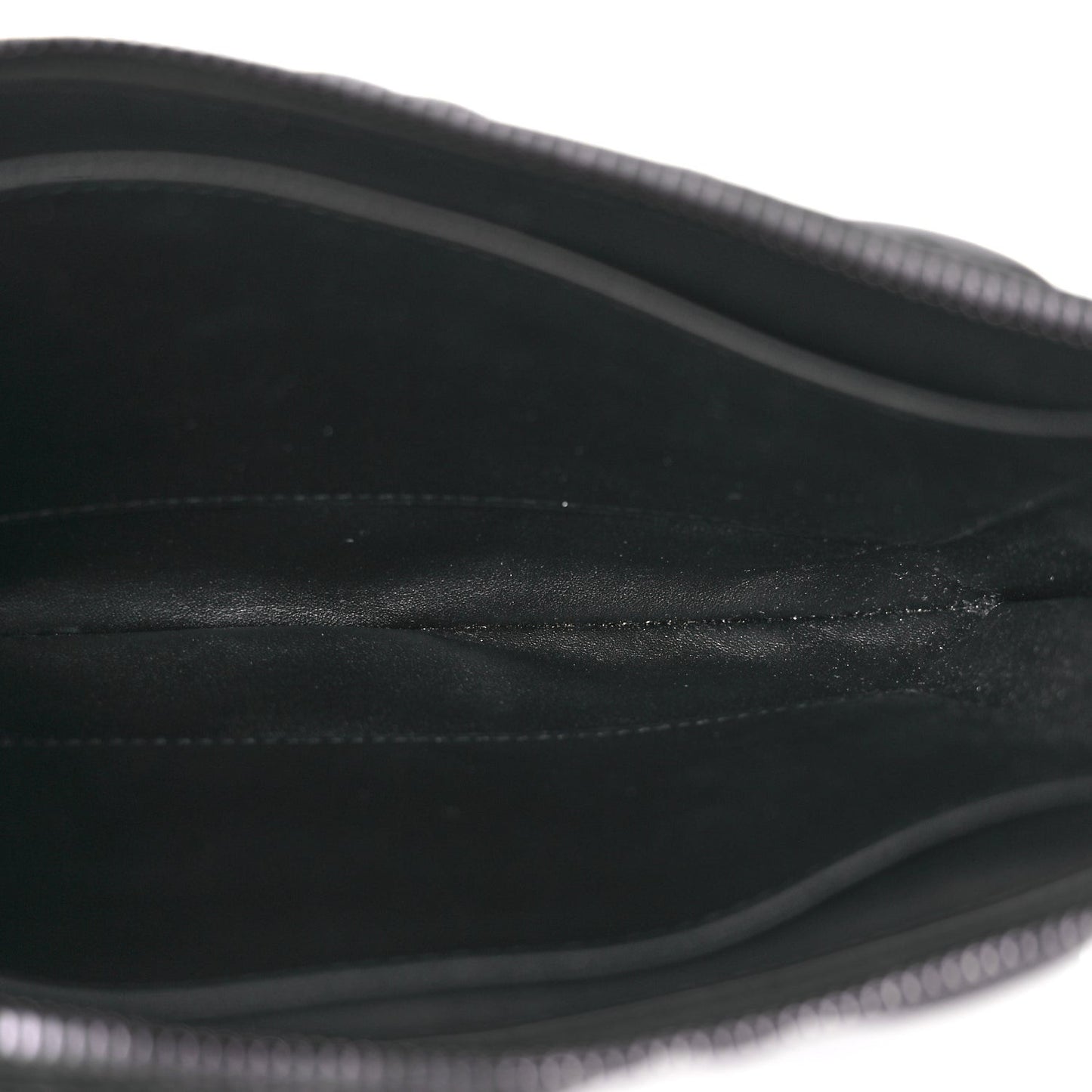 Supple Calfskin Cannage Caro Daily Pouch Black