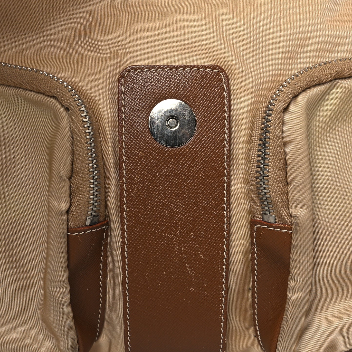 Tessuto Nylon Messenger Bag Beige