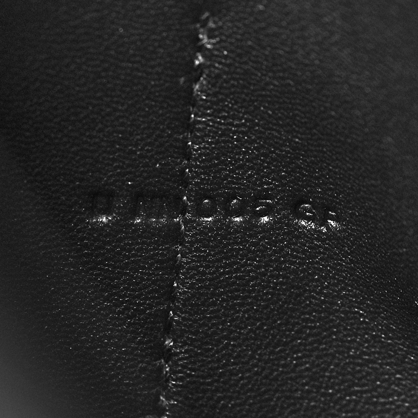 Togo Dogon Compact Wallet Black