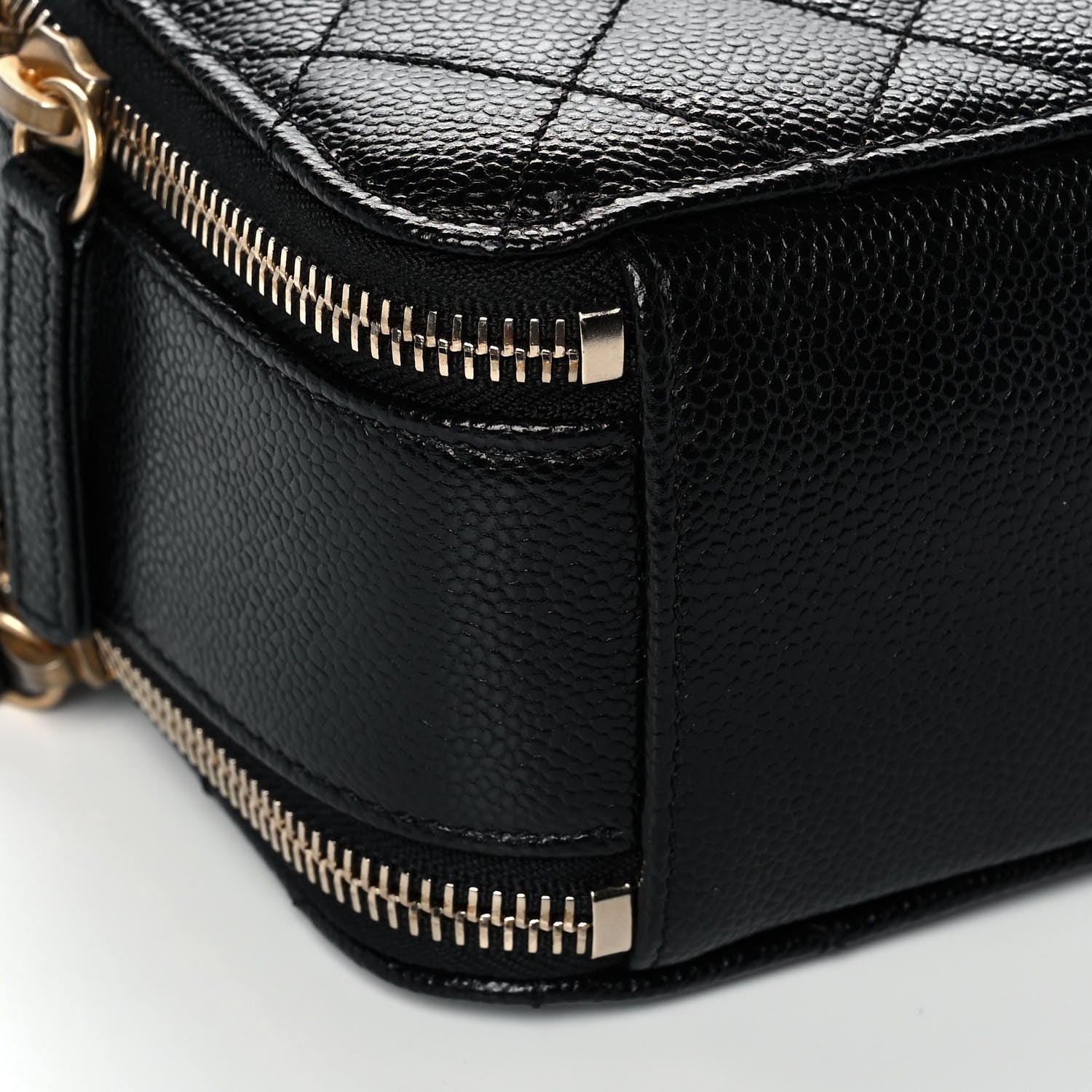 Chanel Caviar Quilted Small Pick Me Up Vanity Case Black 10 of 13