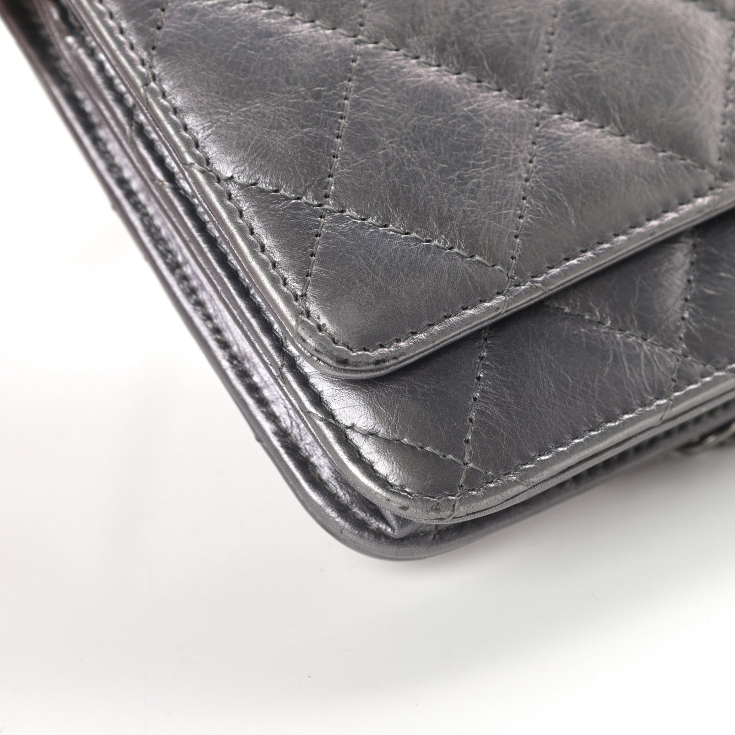 Metallic Aged Calfskin Quilted Reissue Wallet On Chain WOC Dark Silver