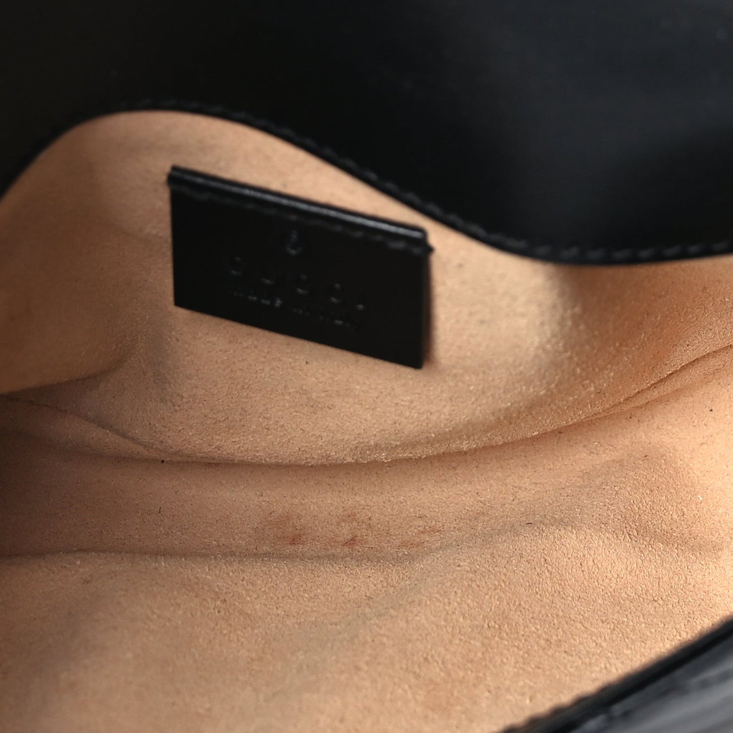 Calfskin Matelasse Super Mini GG Marmont Shoulder Bag Black