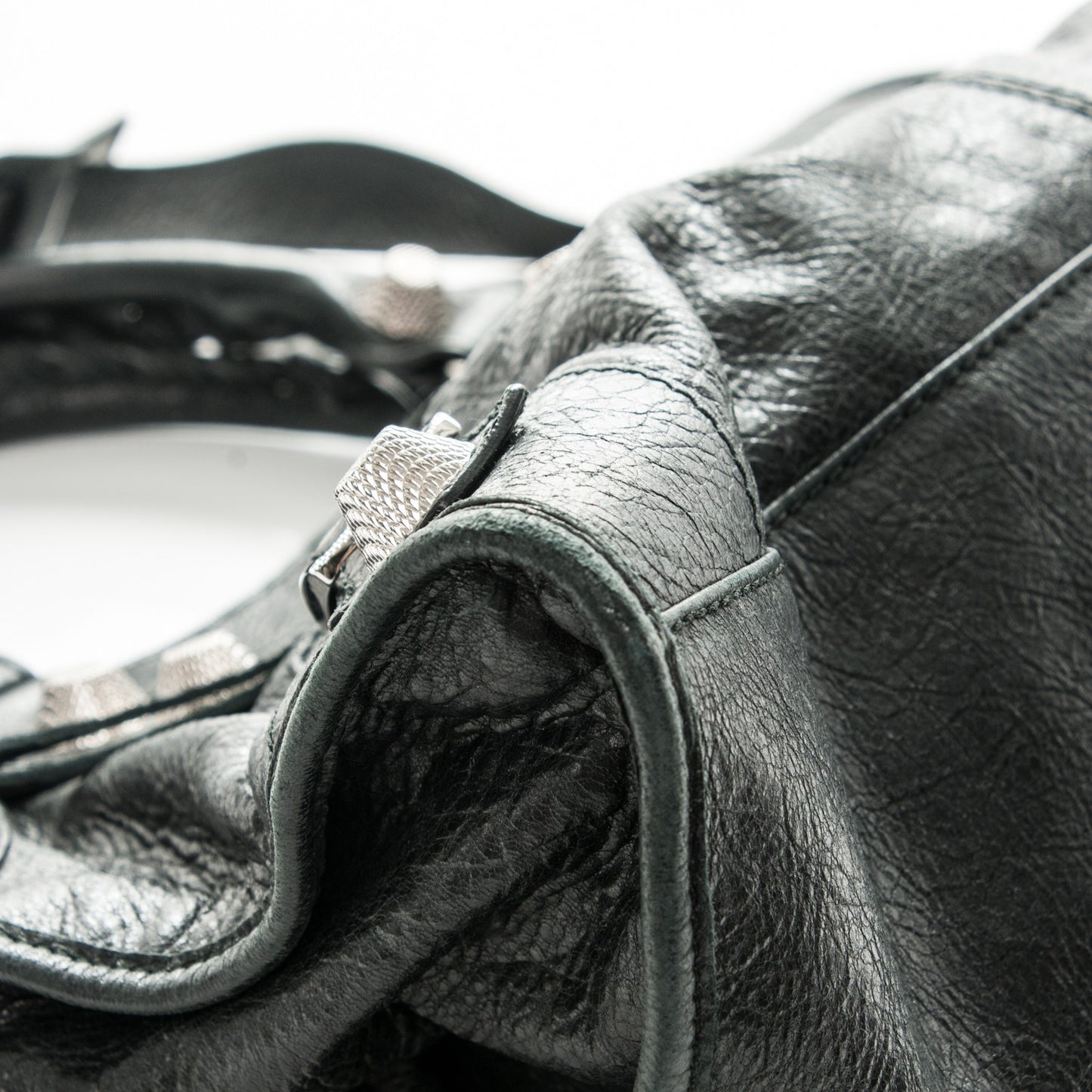 Agneau Giant 21 Silver Hardware Part Time Black