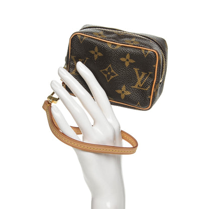 Louis Vuitton Monogram Wapity 2 of 6