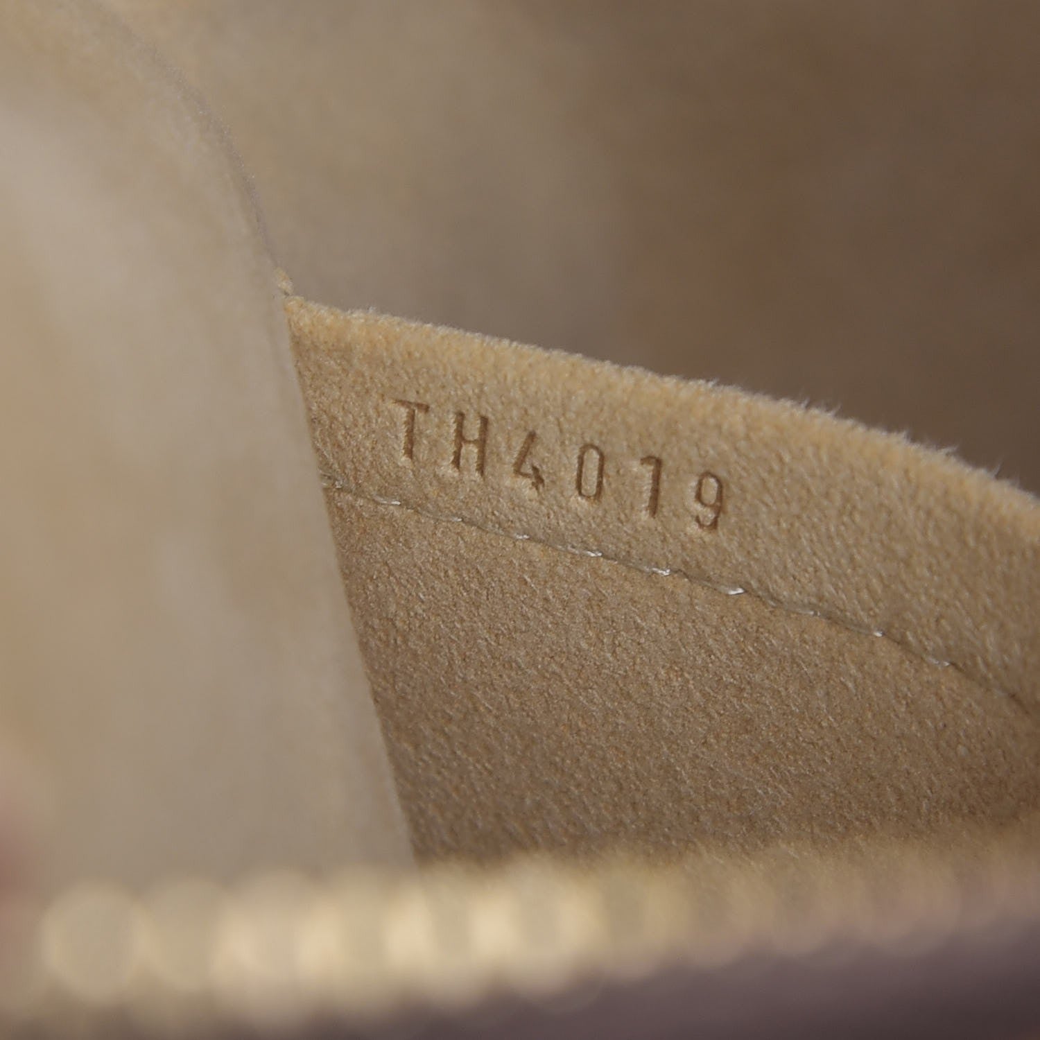 Louis Vuitton Monogram Trevi PM 7 of 7