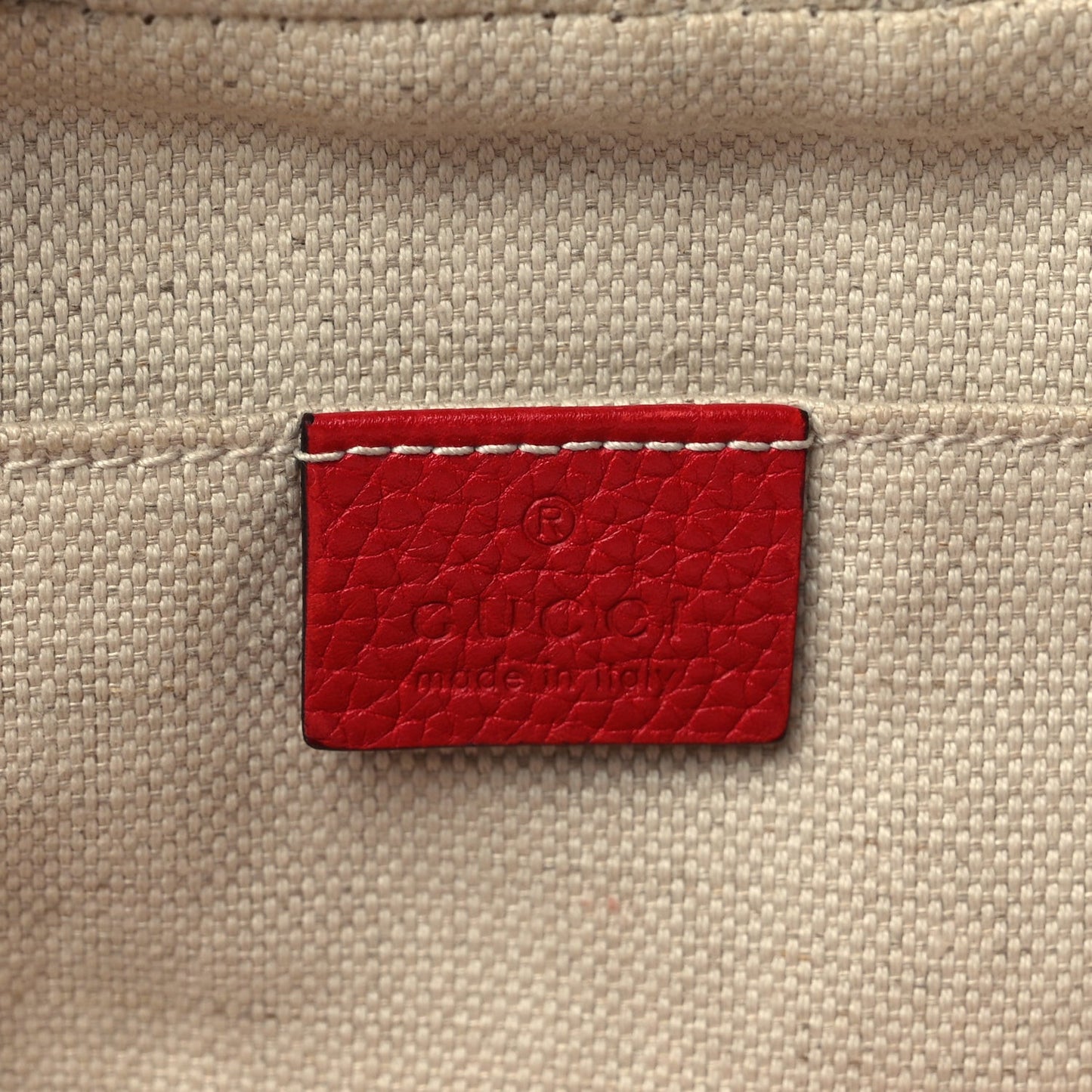 Pebbled Calfskin Small Soho Disco Bag Vibrant Red Vibrant Red