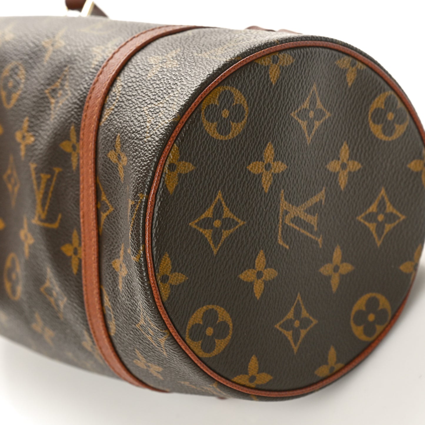 Monogram Papillon 26