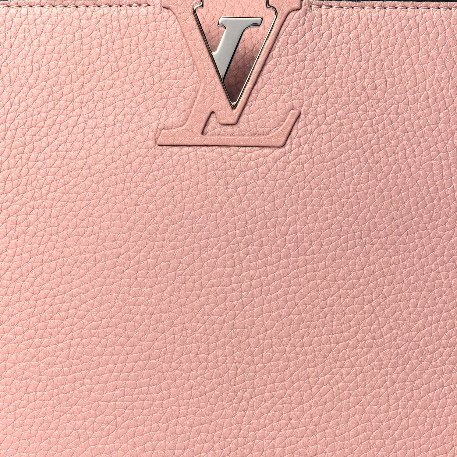 Louis Vuitton Taurillon Capucines MM Magnolia 7 of 9