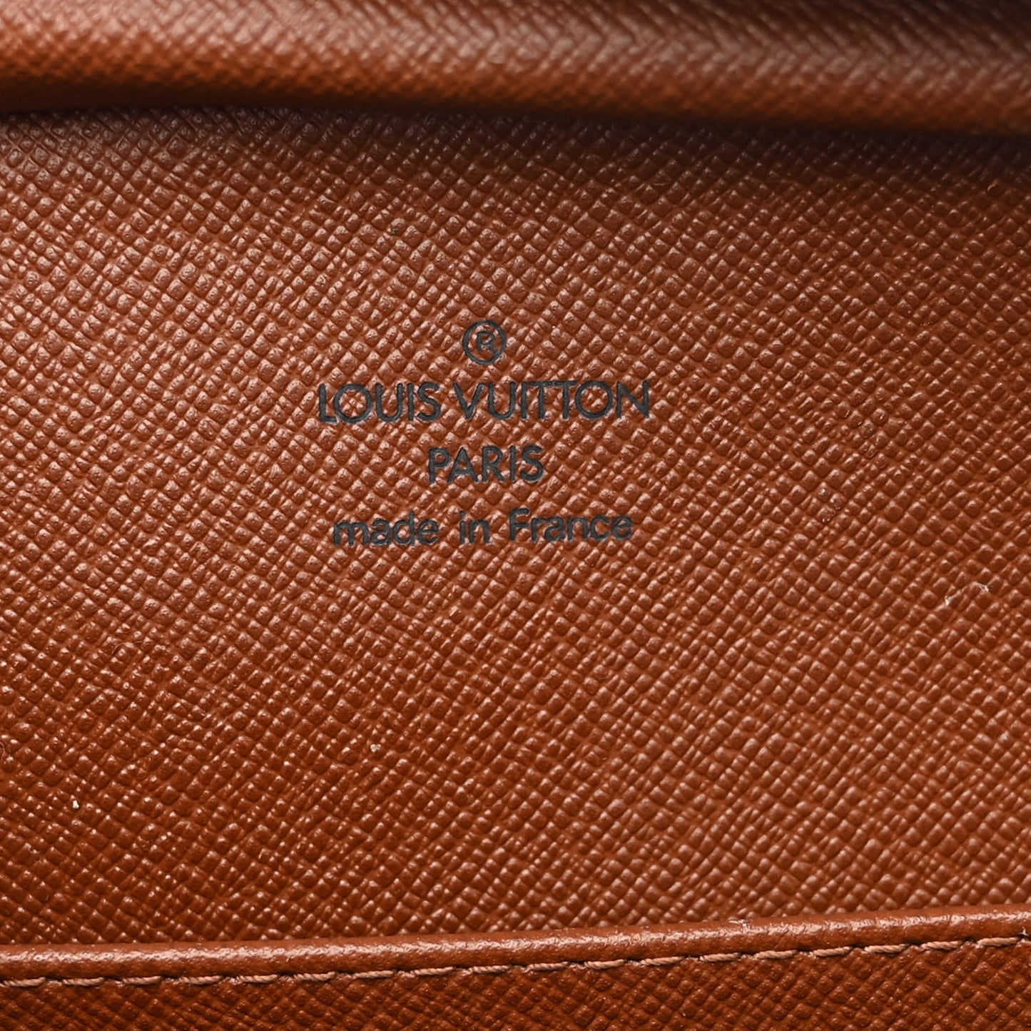 LOUIS VUITTON Monogram Cite MM