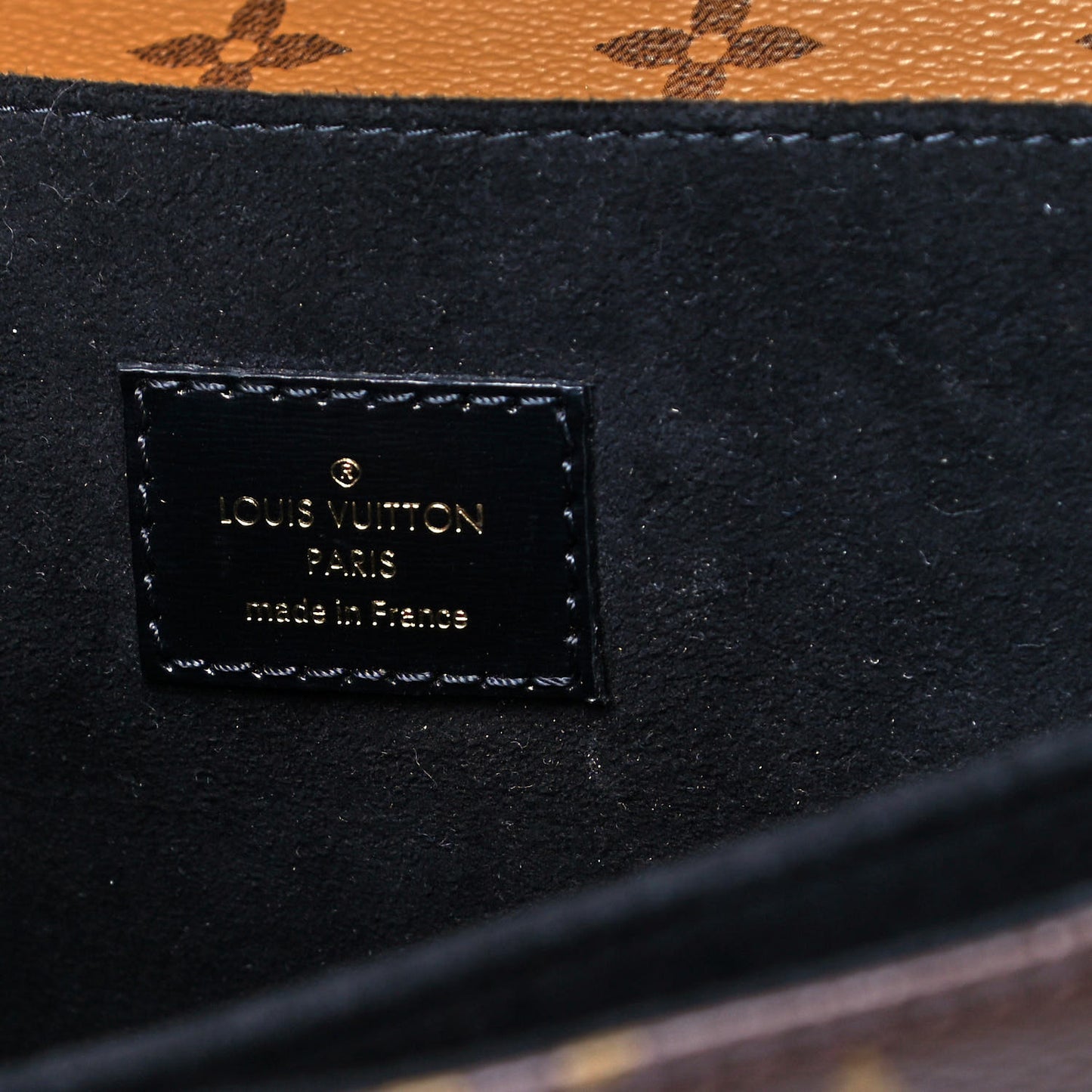 Reverse Monogram Pochette Metis