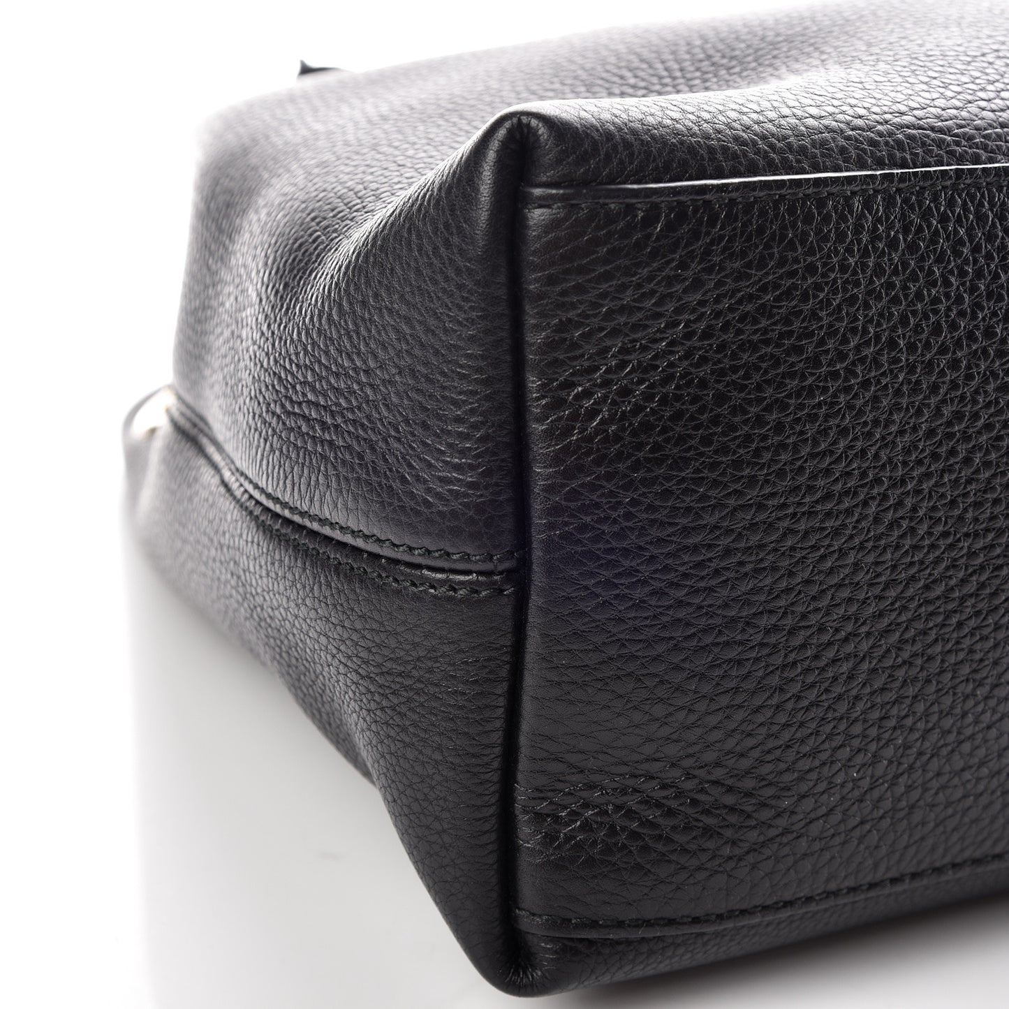 Pebbled Calfskin Medium Soho Chain Shoulder Bag Black