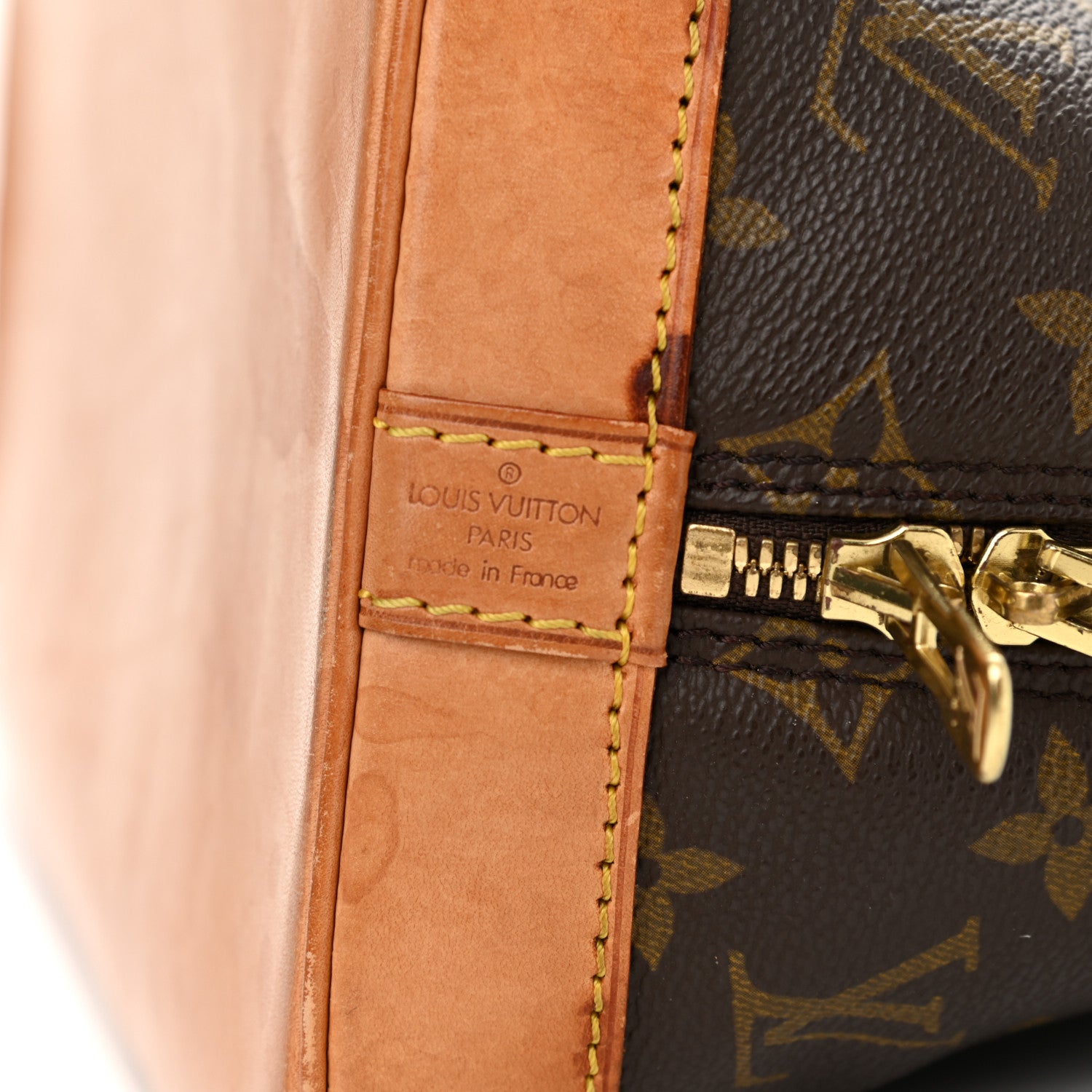 Louis Vuitton Monogram Alma MM 6 of 18