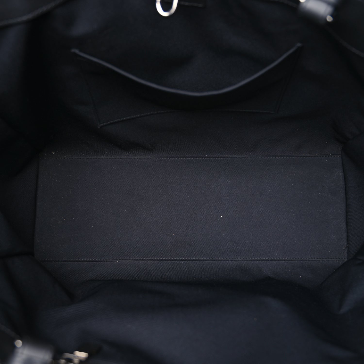 Louis Vuitton Monogram Eclipse Sac Plat 24H 4 of 8