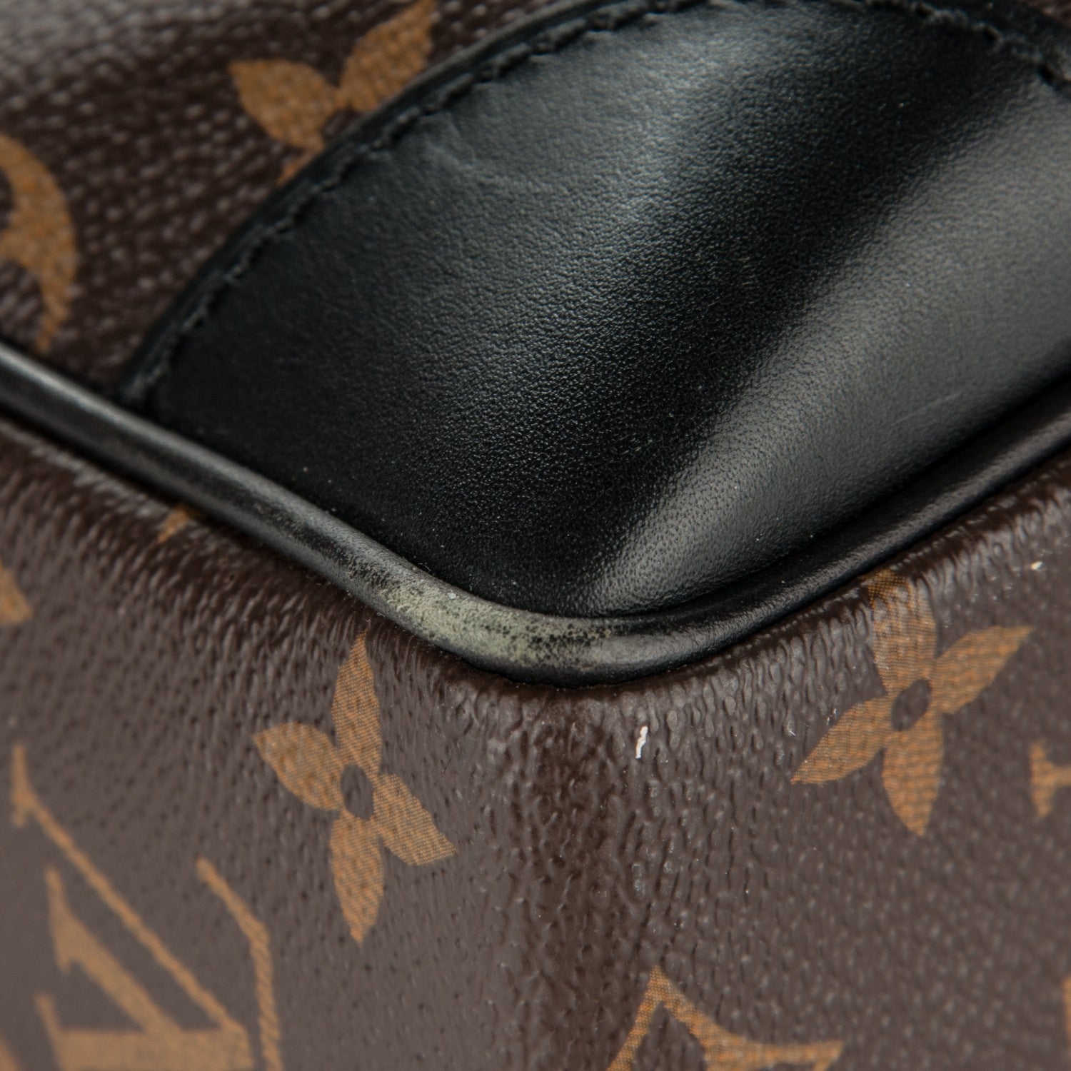Louis Vuitton Monogram Macassar Porte-Documents Voyage 10 of 11