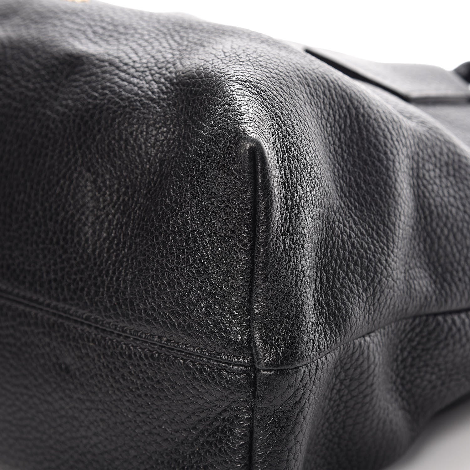 Burberry London Grainy Calfskin Medium Baynard Tote Black 15 of 16