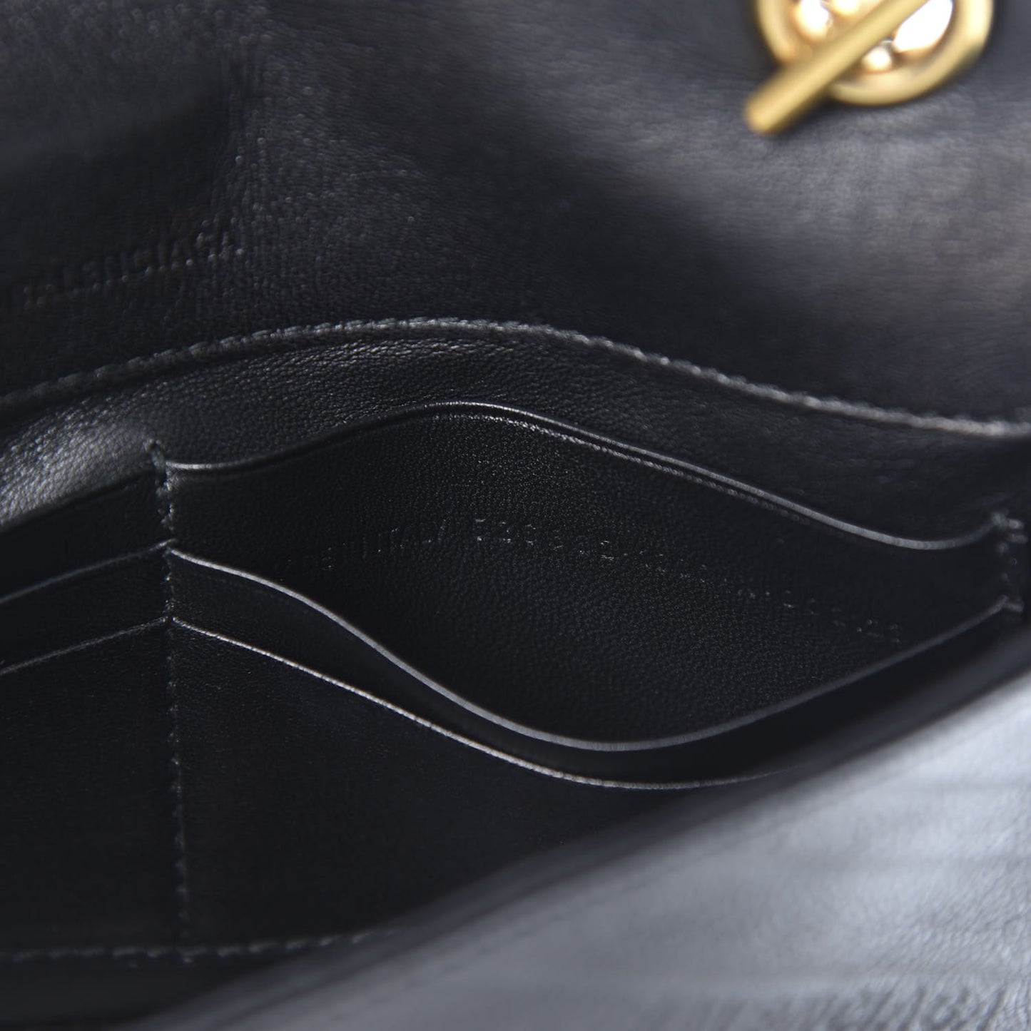Shiny Goatskin Logo Embossed BB Chain Wallet Black