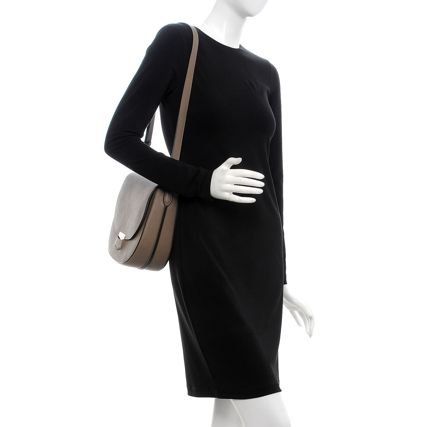 Grained Calfskin Medium Trotteur Taupe