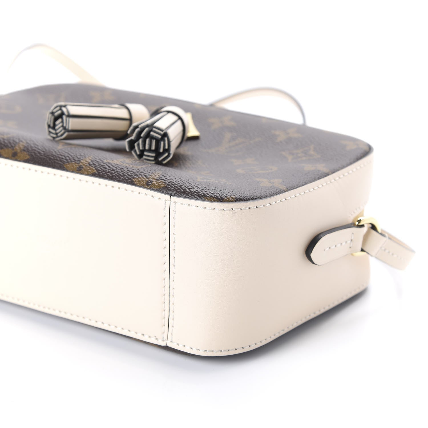 Louis Vuitton Monogram Saintonge Creme 7 of 10