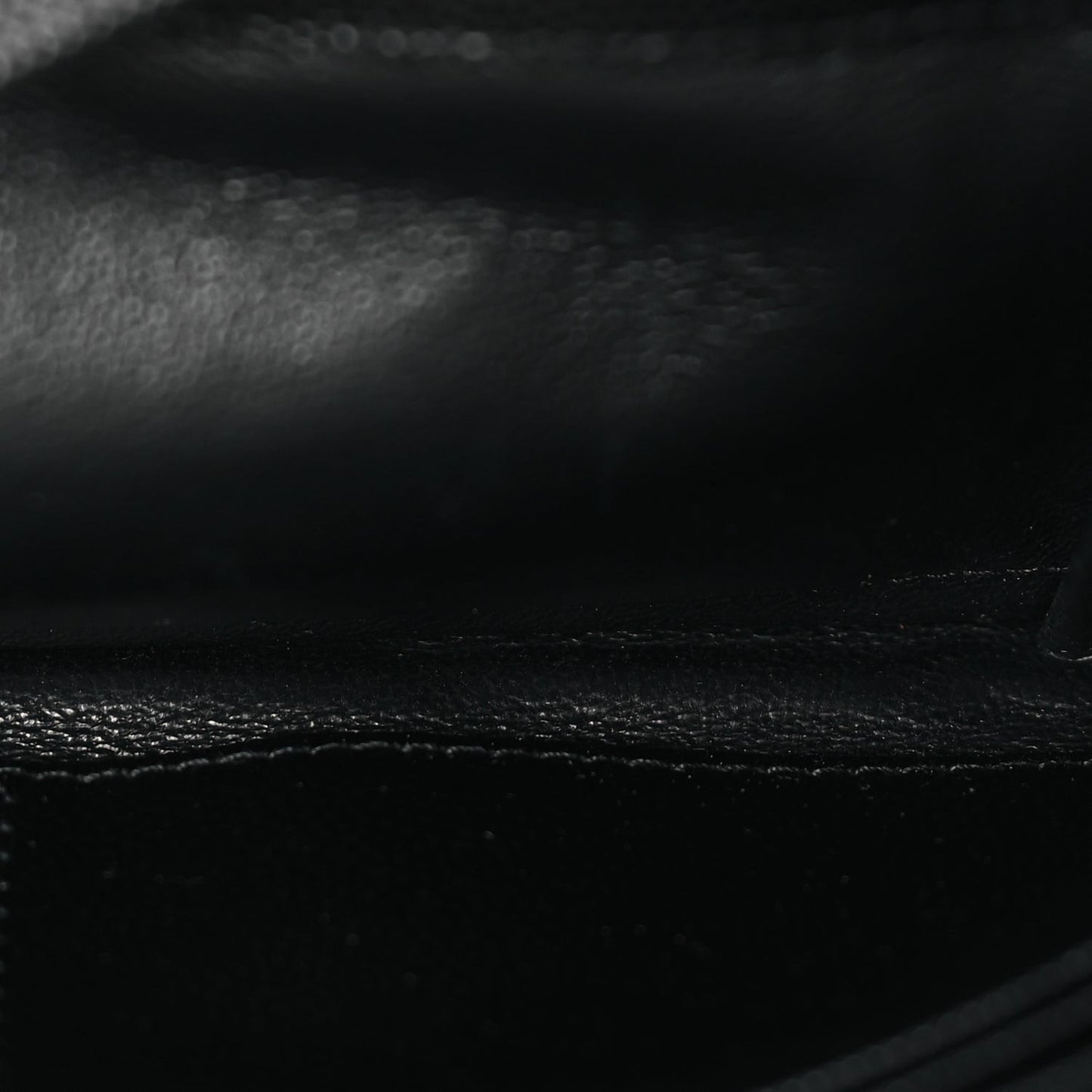 Grain De Poudre Matelasse Chevron Monogram Flap Wallet Black
