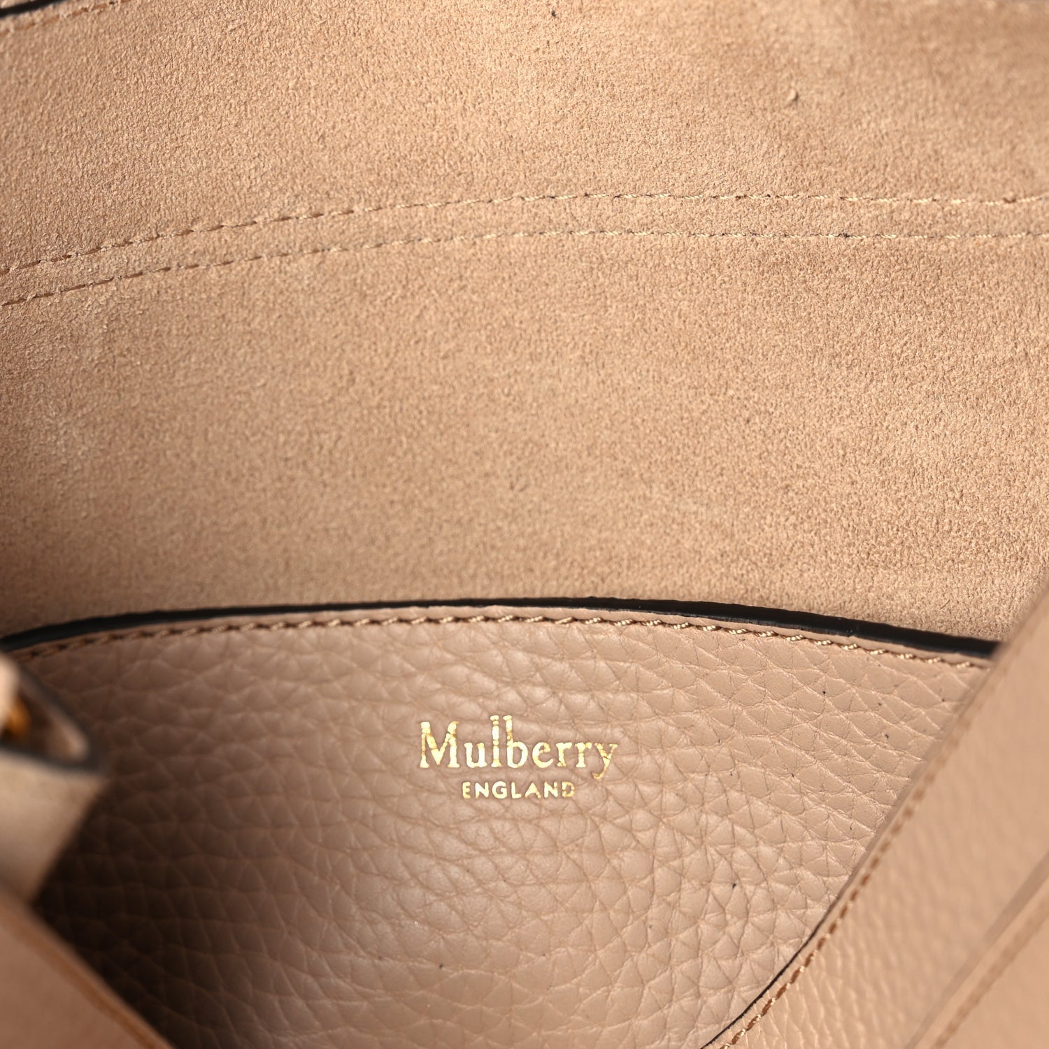 Mulberry Heavy Grain Medium Alexa Maple Maple 5 of 8