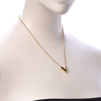 Louis Vuitton Essential V Necklace Gold 2 of 5