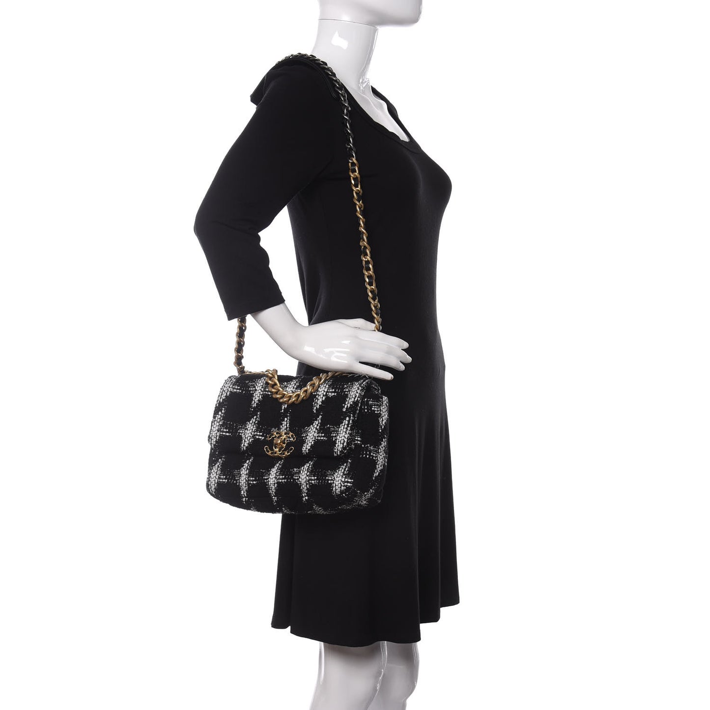 Tweed Quilted Medium Chanel 19 Flap Black White