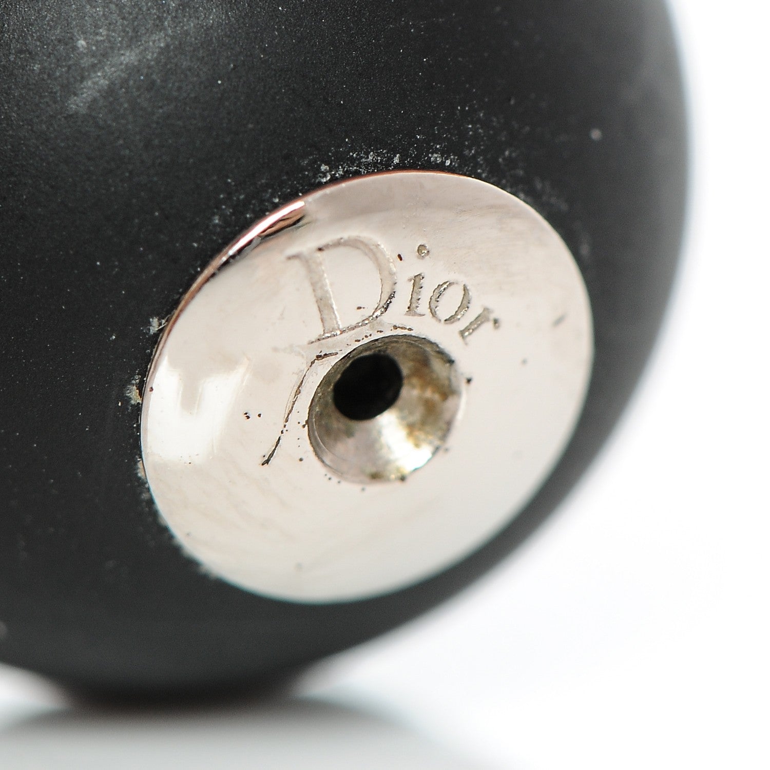 Christian Dior Mise En Dior Tribal Earrings Matte Black Gold 4 of 4