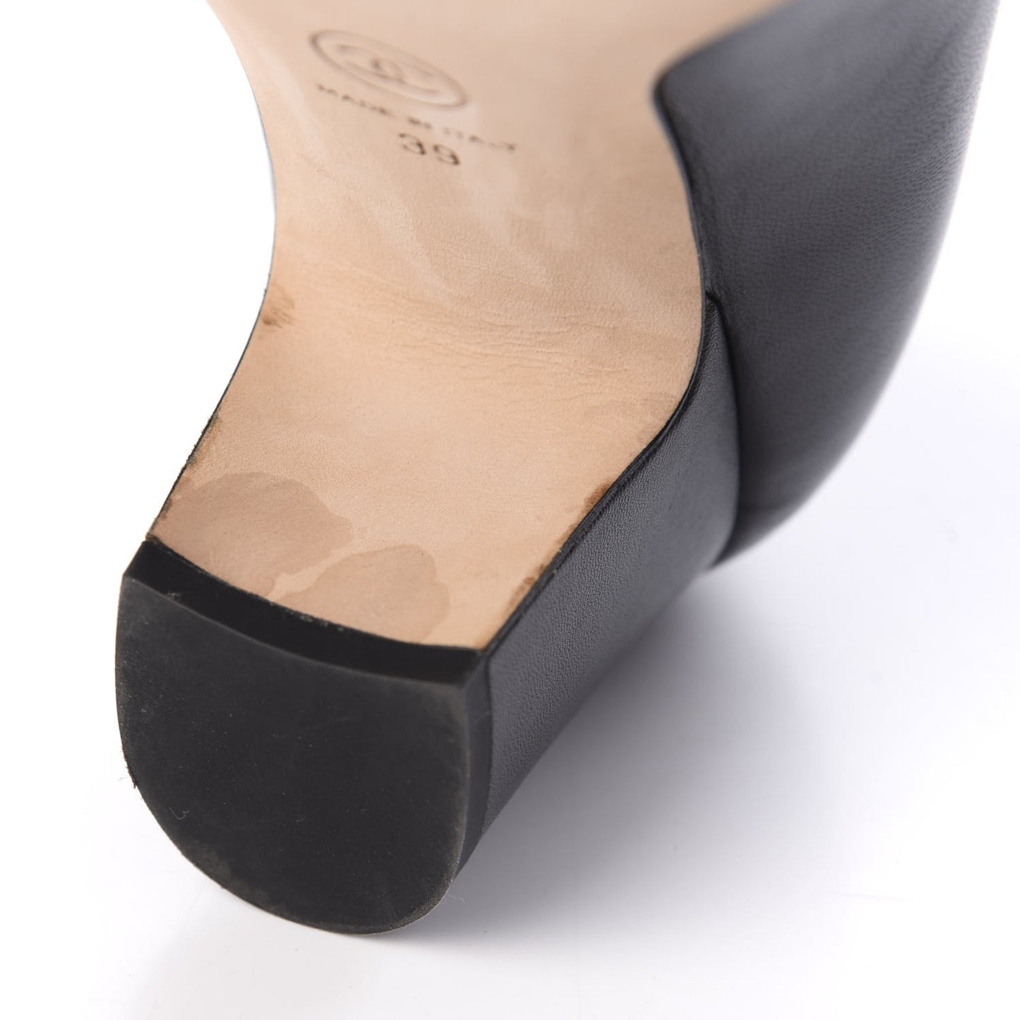 Lambskin Patent CC Cap Toe Pumps 39 Black
