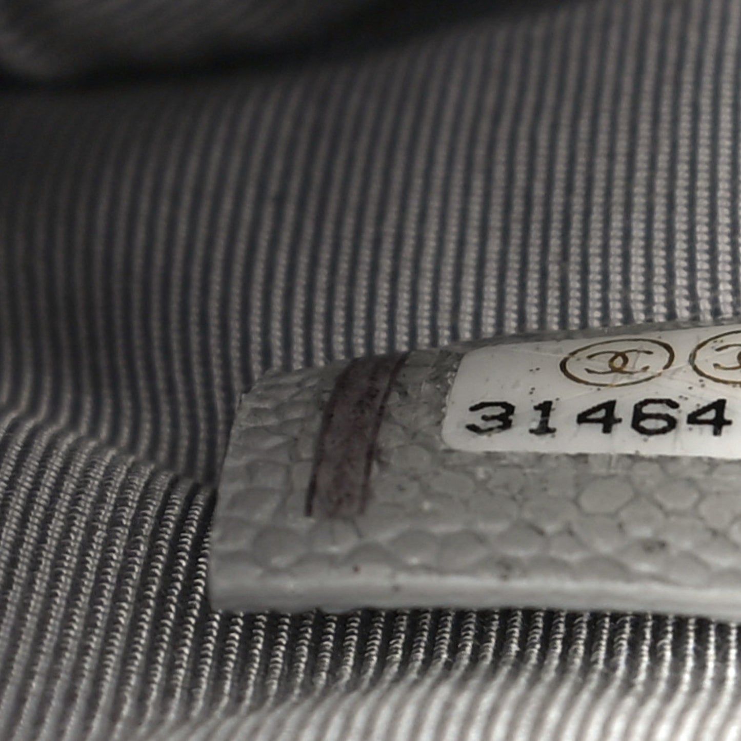 Caviar Quilted Small Cosmetic Case Grey