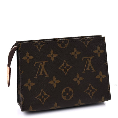 Louis Vuitton Monogram Toiletry Pouch 15 3 of 9