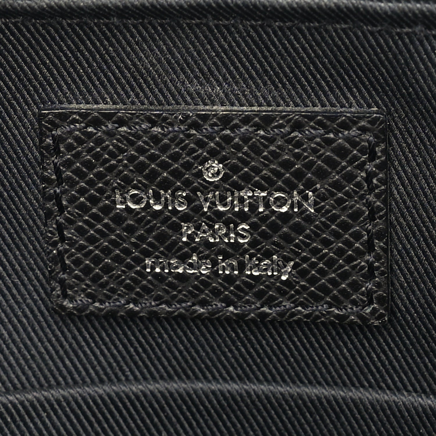 Louis Vuitton Taiga Grigori Pochette  Ardoise 5 of 8