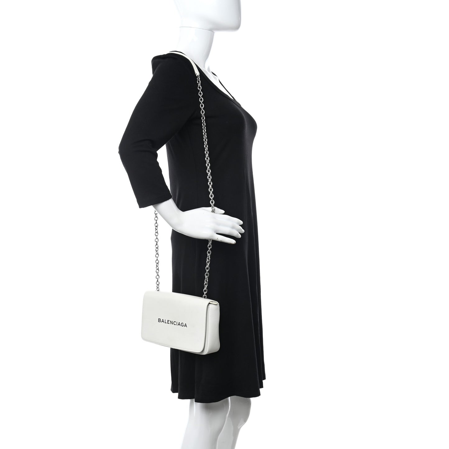 Pebbled Calfskin Chain Wallet White