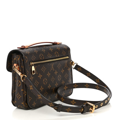 Louis Vuitton Monogram Pochette Metis 3 of 18