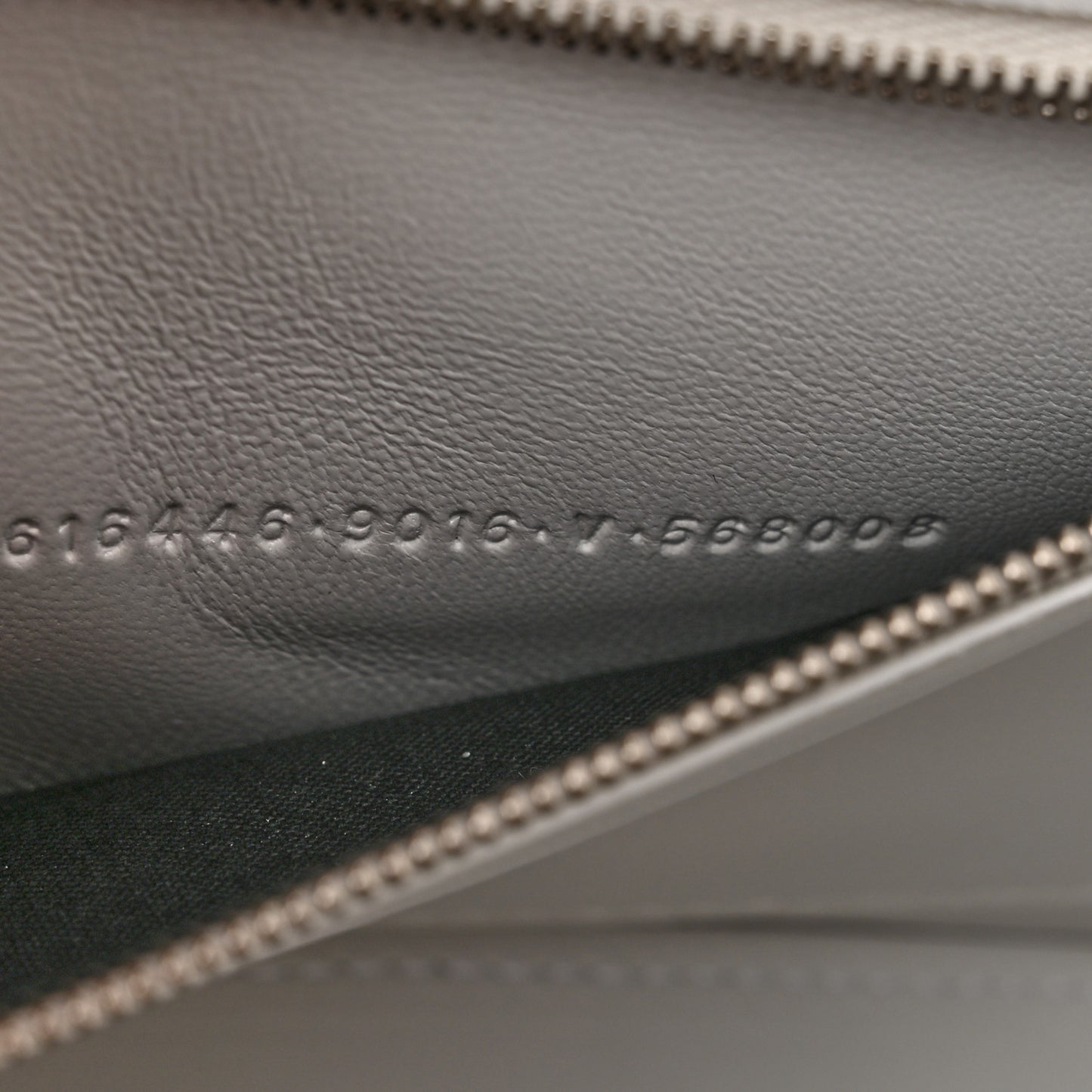 Shiny Calfskin Crocodile Embossed Small Hourglass Sling Shoulder Bag White