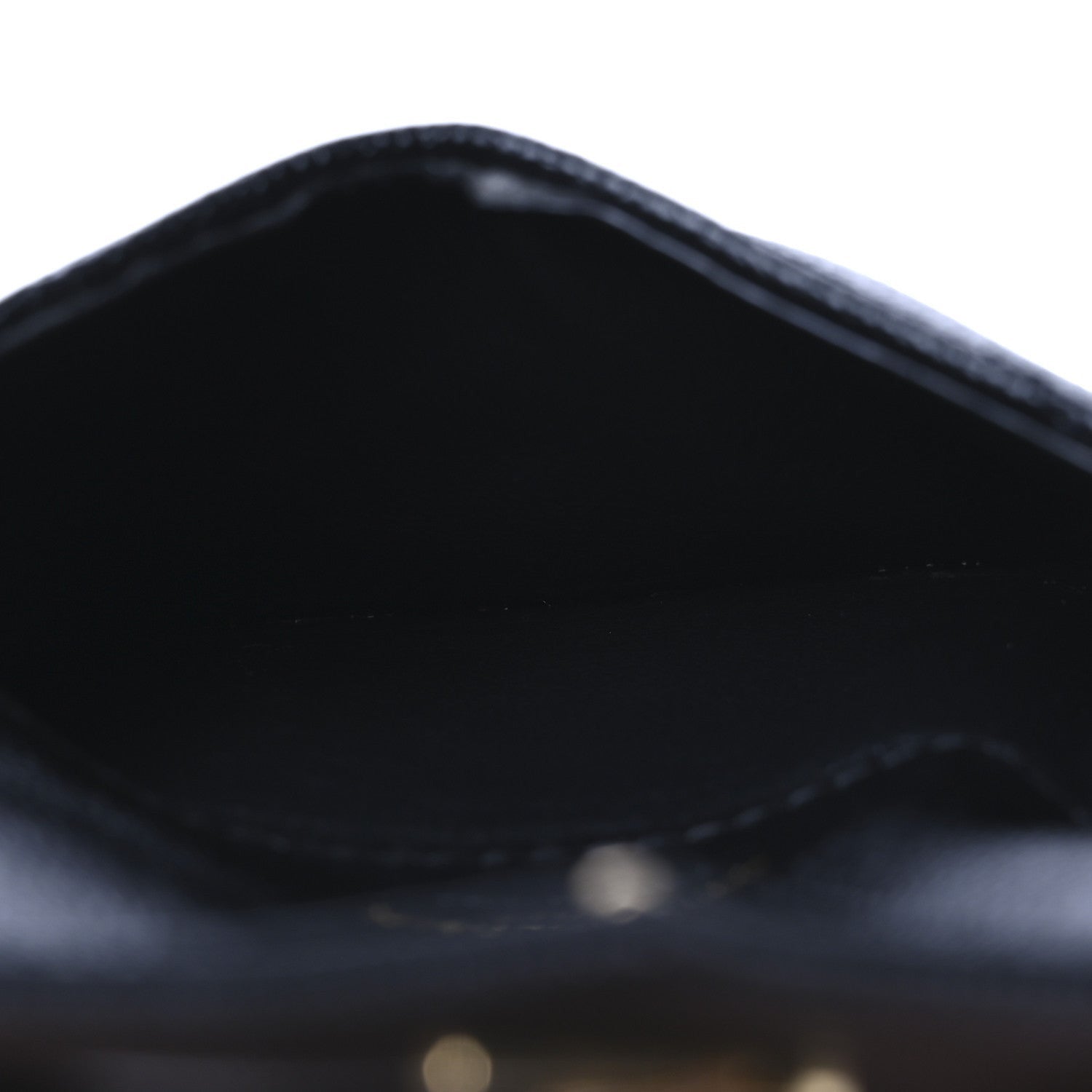 Saint Laurent Grain De Poudre Matelasse Chevron Monogram Compact Wallet Black 5 of 7