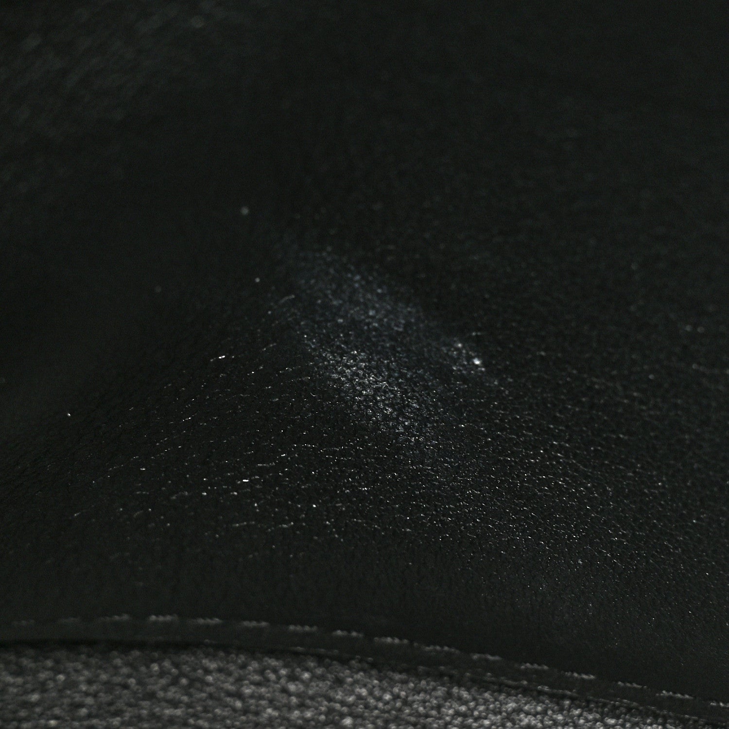 Valentino Garavani Vitello Rockstud Flap Wallet on Chain Black 15 of 27