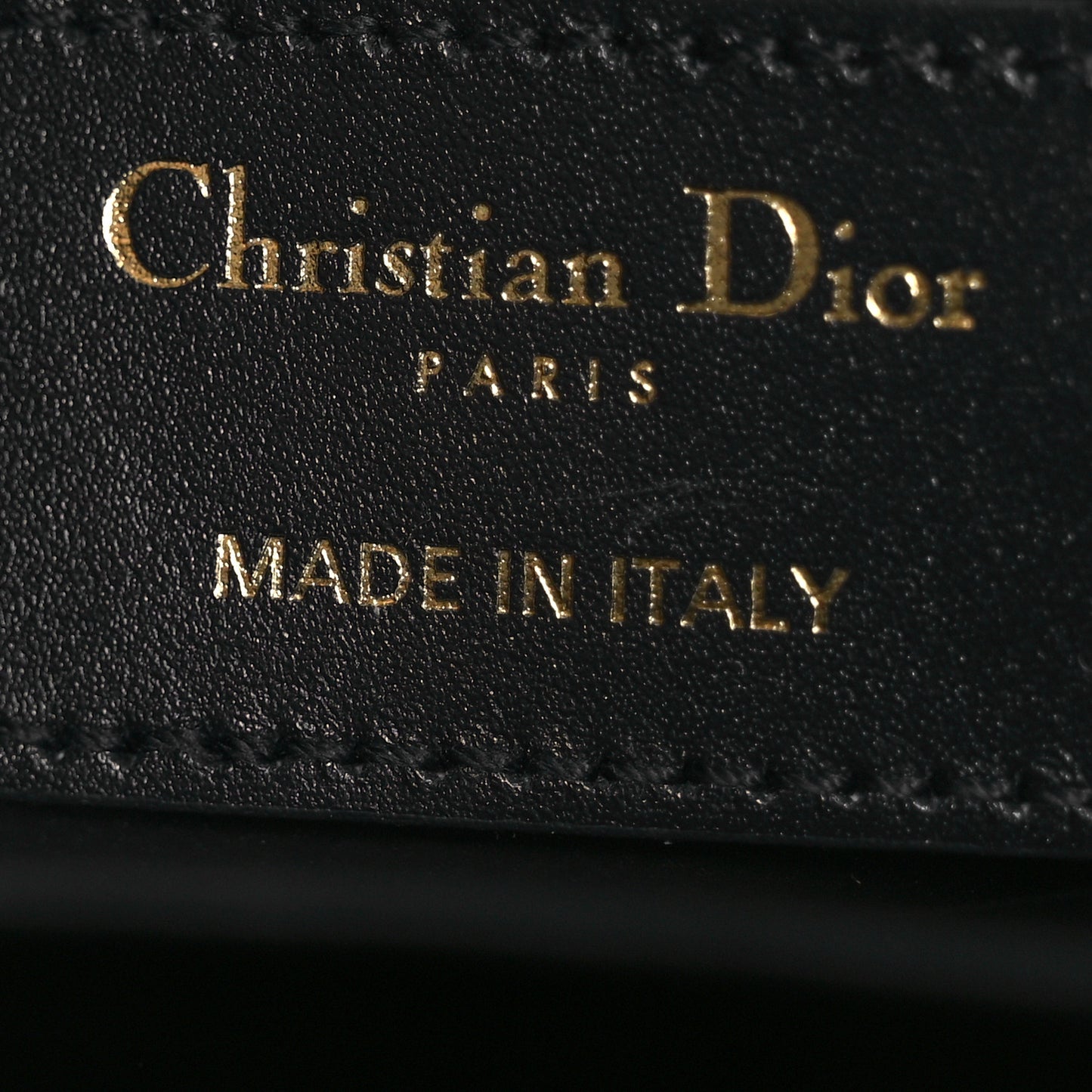 Box Calfskin Tri-Color 30 Montaigne Flap Bag Navy Blue White Red