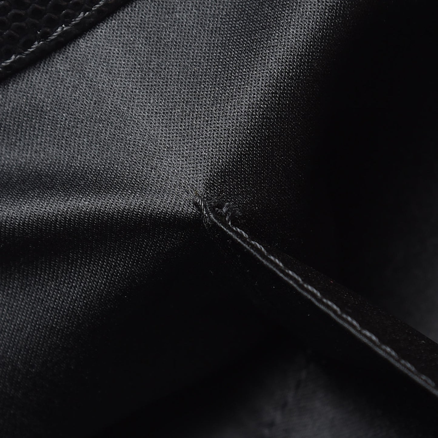 Caviar Quilted XL Grand Shopping Tote GST Black