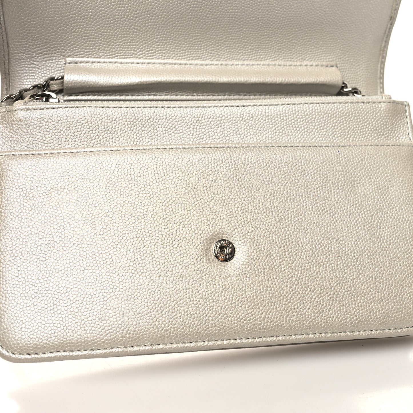 Caviar Sevruga Wallet on Chain WOC Silver