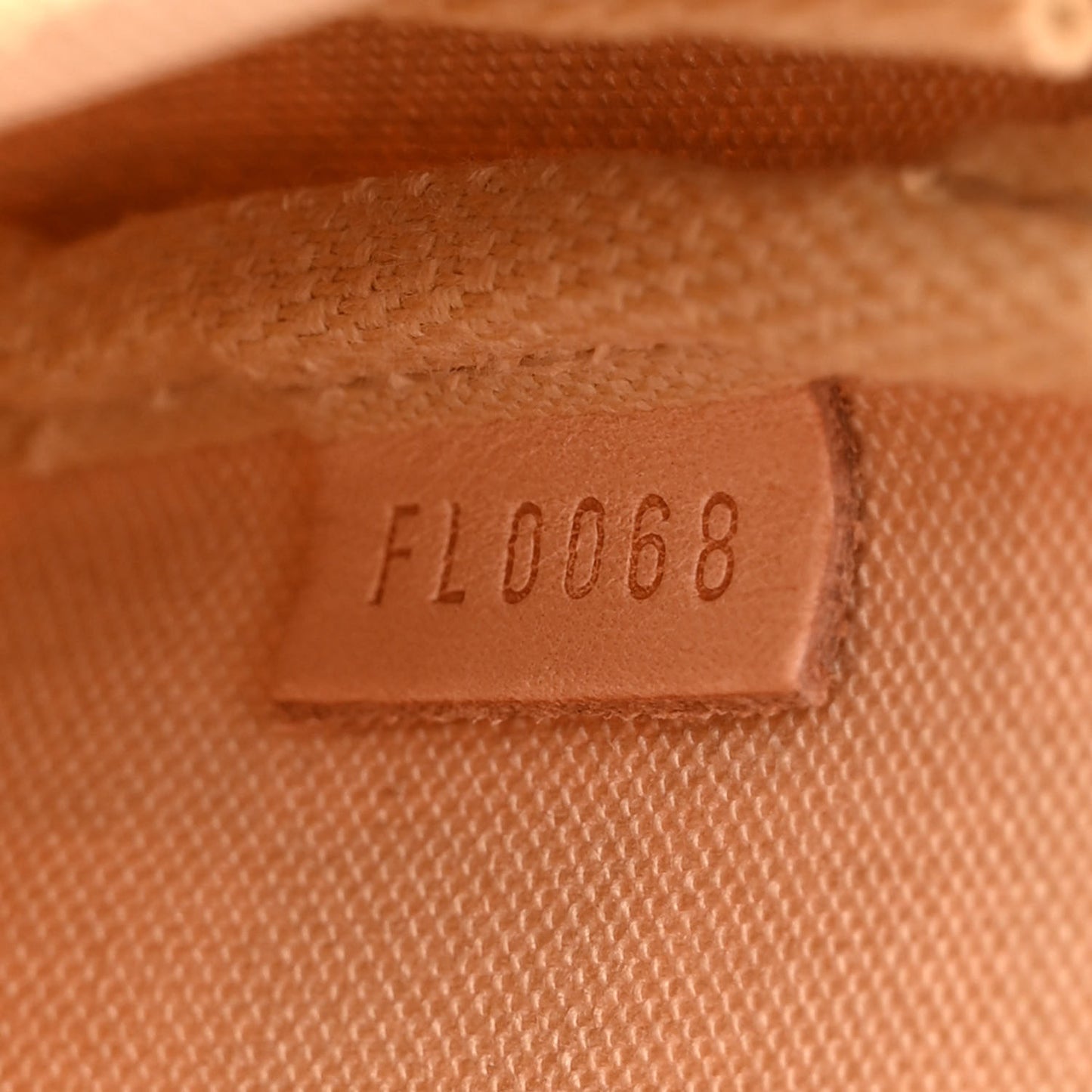 LOUIS VUITTON Damier Azur Mini Pochette Accessories