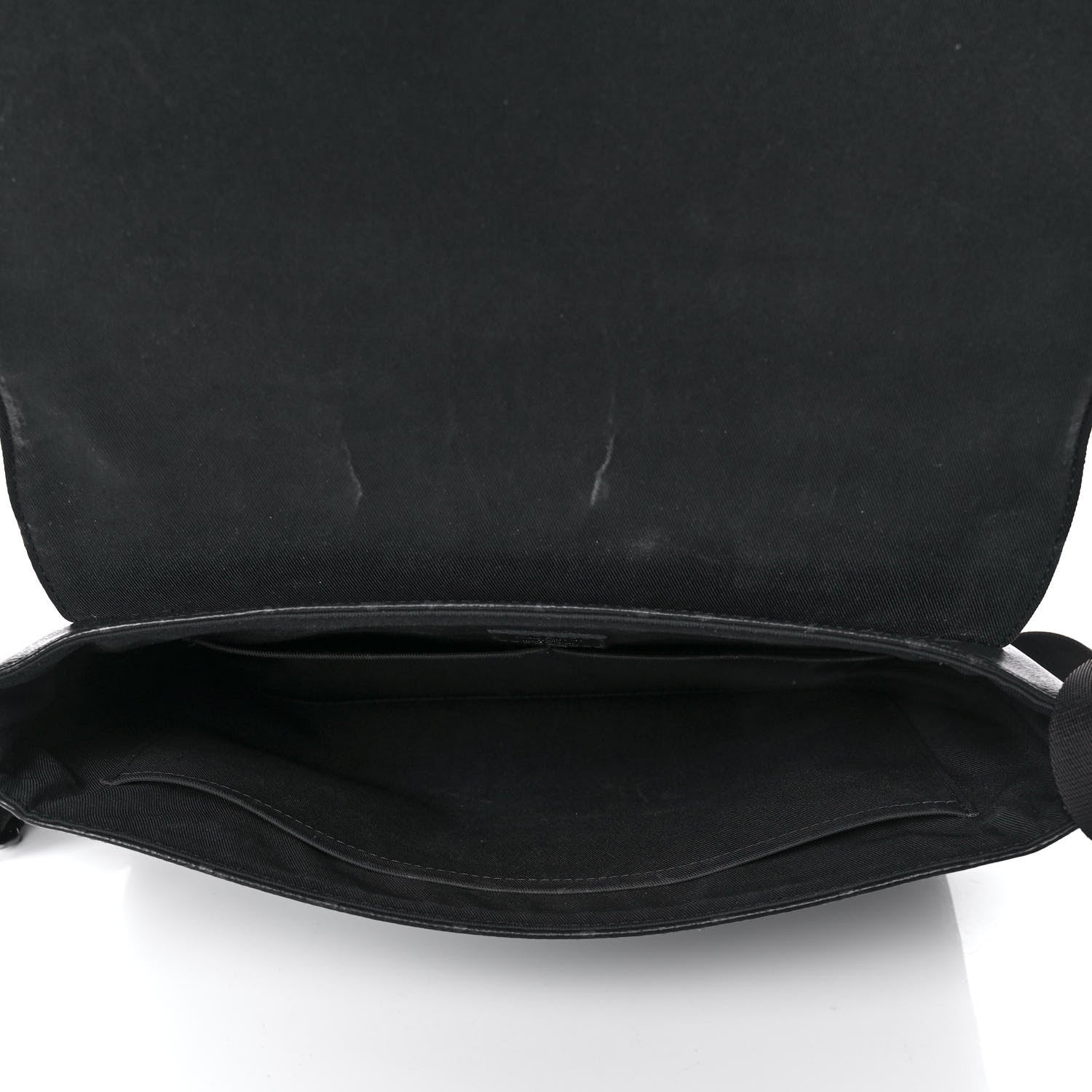 Louis Vuitton Monogram Eclipse District MM 5 of 12