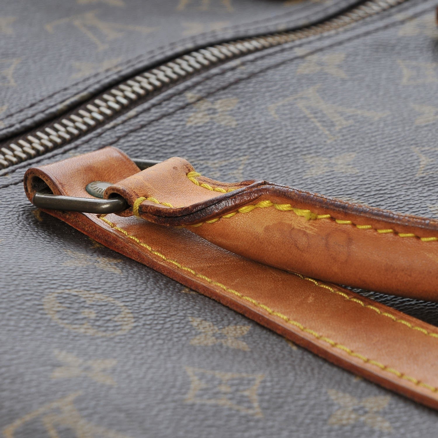 Louis Vuitton Monogram Keepall 60 9 of 13