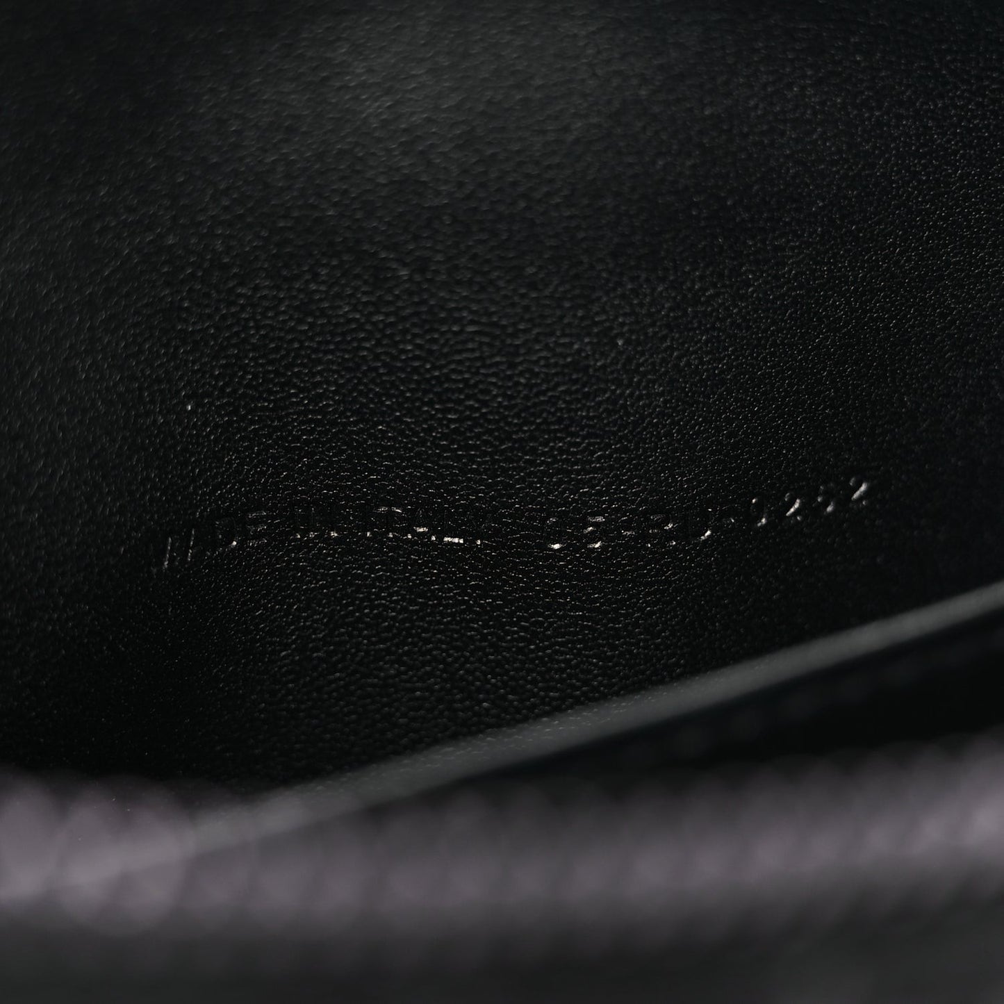 Supple Calfskin Cannage Caro Daily Pouch Black
