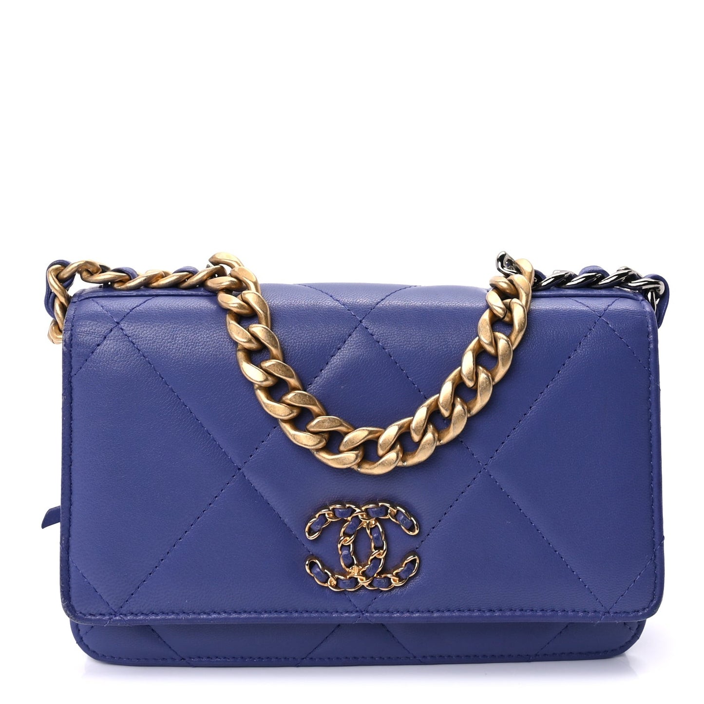 Lambskin Quilted  19 Wallet On Chain WOC Purple