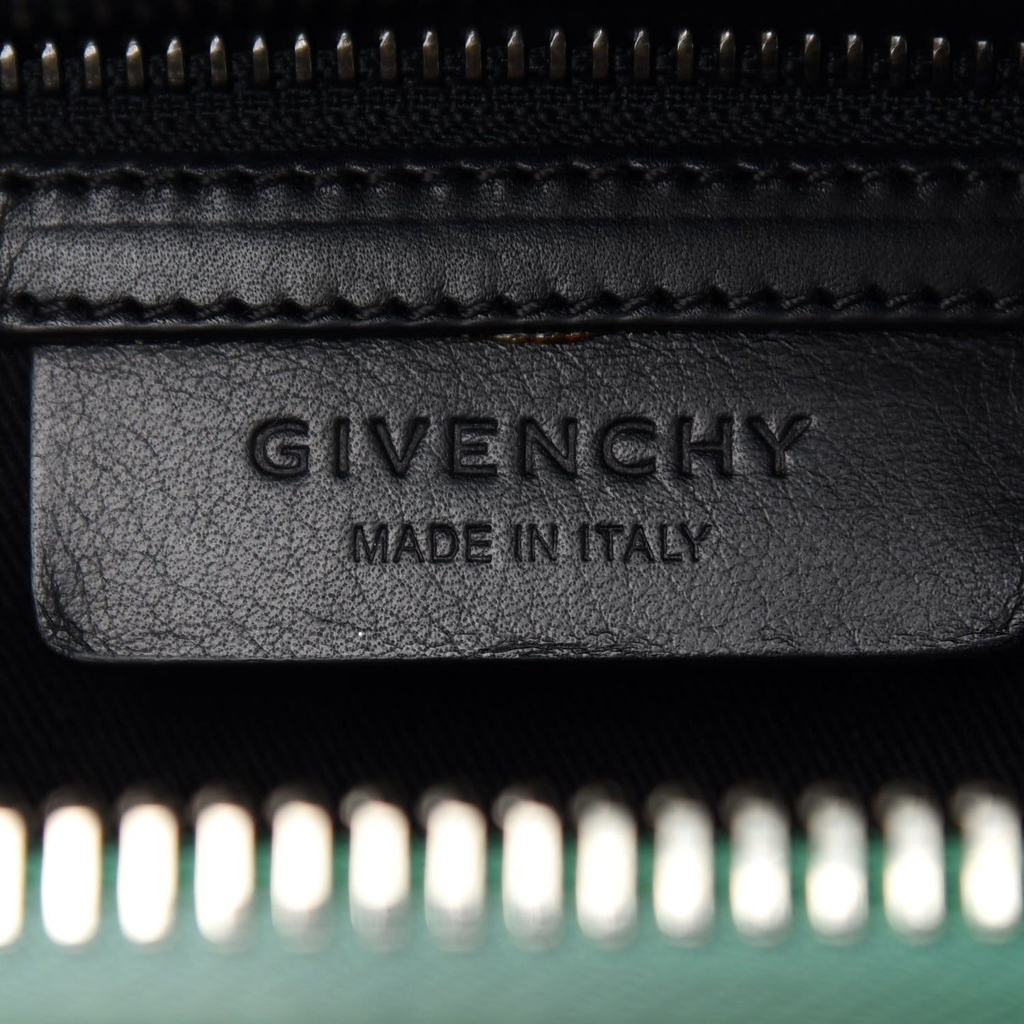 Sugar Goatskin Small Antigona Emerald