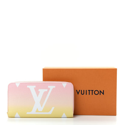 Louis Vuitton Monogram Giant By The Pool Zippy Wallet Light Pink 8 of 8