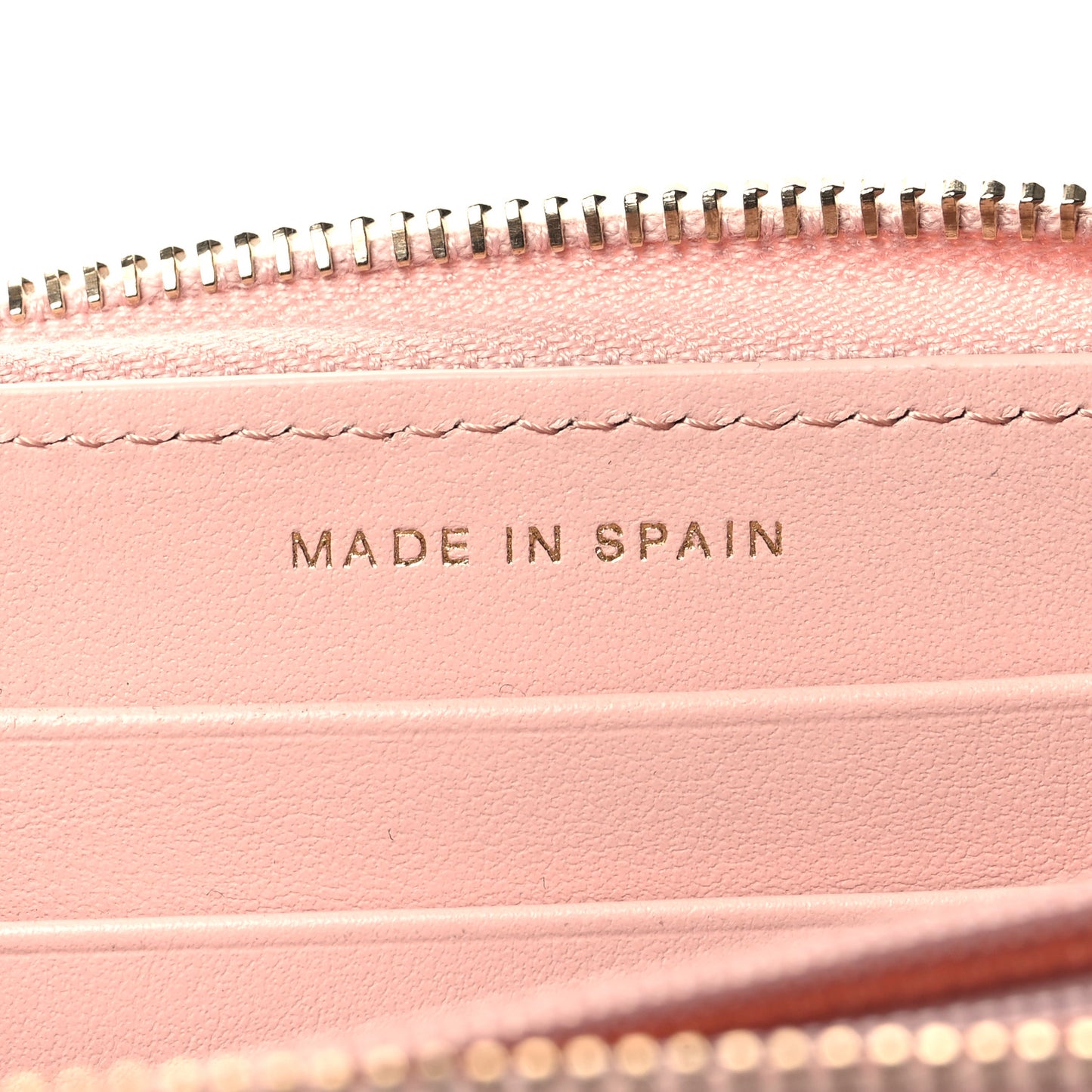 Lambskin Quilted Chanel 19 Zipped Wallet Light Pink