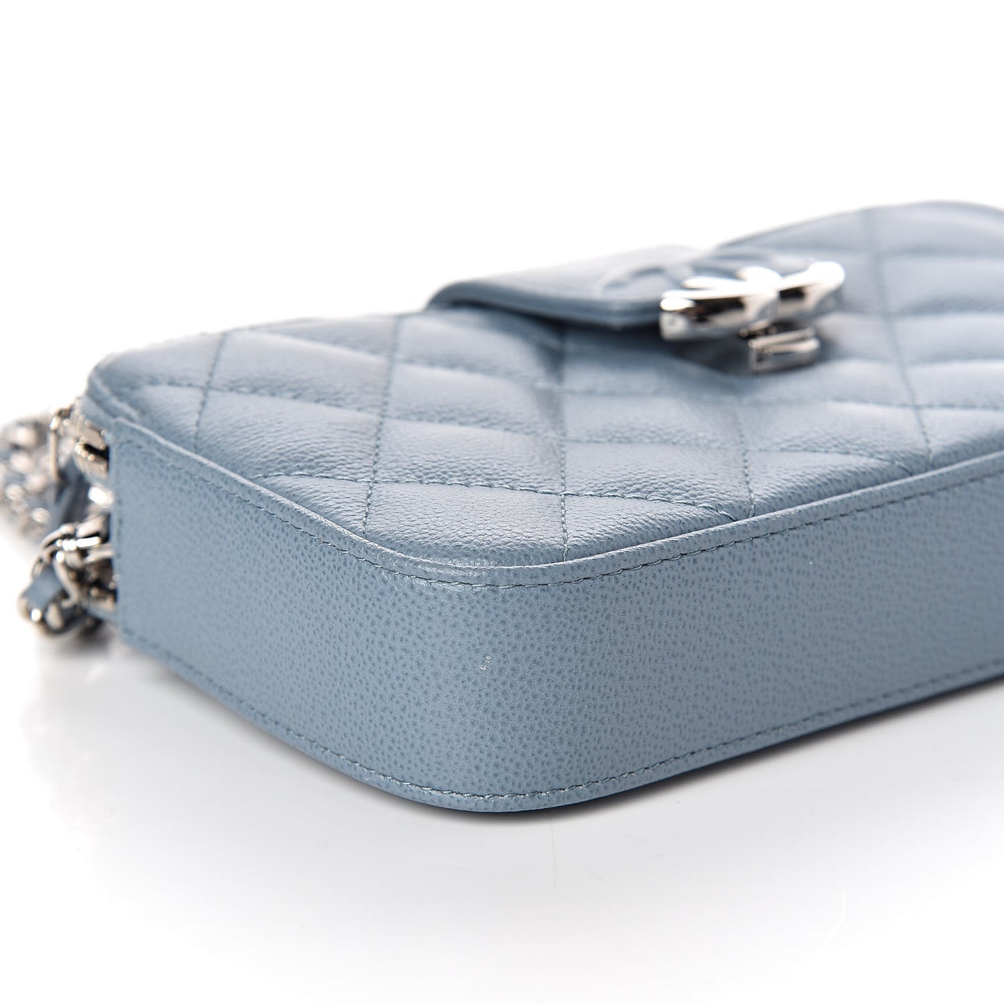 Caviar Quilted CC Box Clutch With Chain Blue