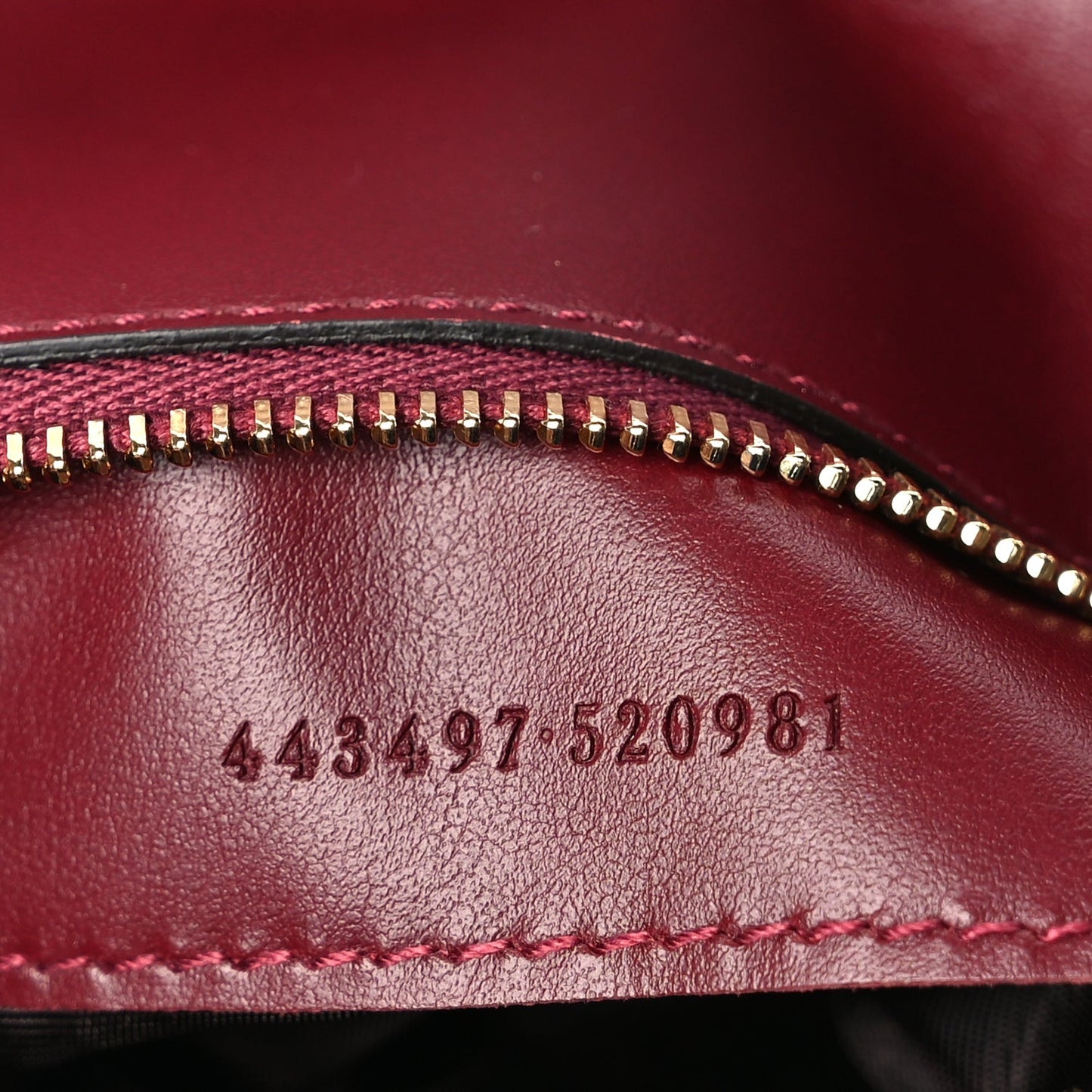 Calfskin Matelasse Small GG Marmont Shoulder Bag  Rosso Ancora